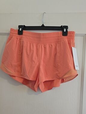 lululemon athletica Hotty Hot HR short 2.5" lined Sz 12 In Coral Kiss